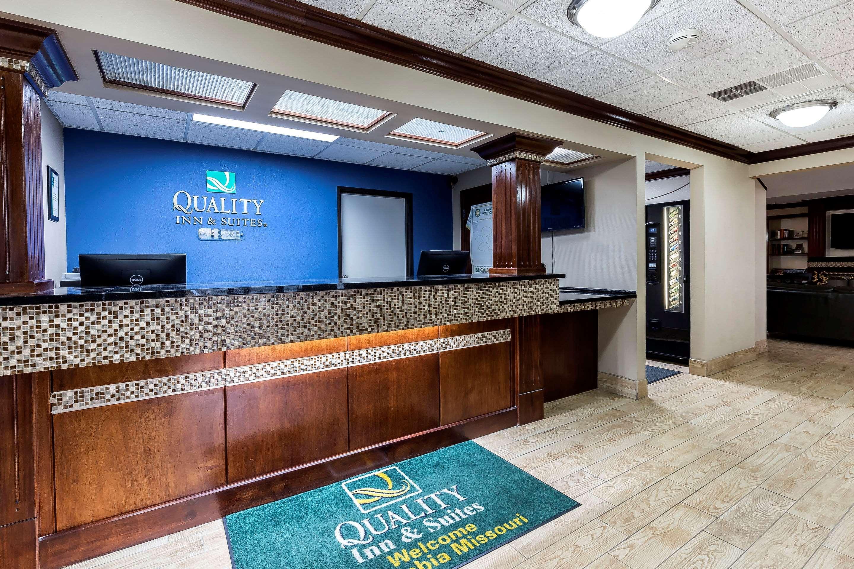 Quality Inn & Suites Columbia I-70 Exterior photo